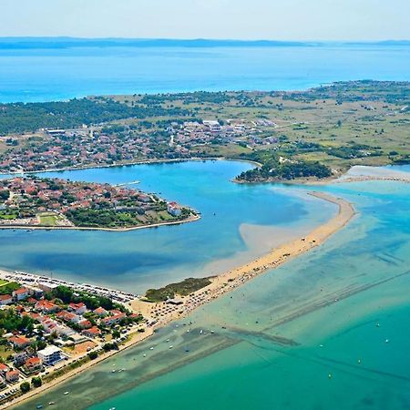 Aenona Beach Apartment Нин Екстериор снимка